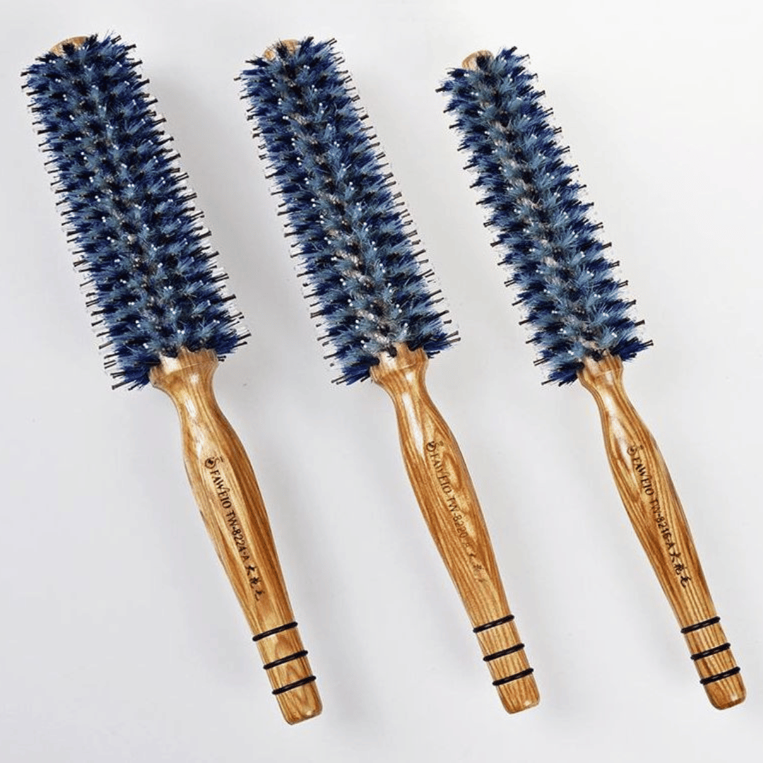 18582 Long round brush synthetic & blue boar bristle Trend Supply
